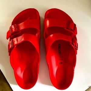 Birkenstock Men’s 10 (Foam) sandals w/b